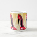 Zapato y starburst rojos del estilete tazas de café
