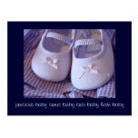 Zapatos lindos muy dulces del amor del bebé de las