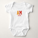 Buscar cumpleaños minimalista bebe ropa Para ella