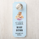 Buscar ilustraciones colgadores de puertas No molestar