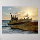 Buscar naufragio posters Barco