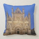 Buscar iglesia católica cojines Arquitectura