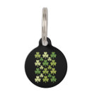 Buscar cuatro collares Duende