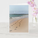 Buscar huellas en la arena postales Agua