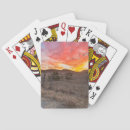 Buscar dramático barajas de cartas Ninguna gente