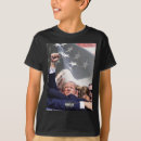 Buscar el luchar niño ropa Política