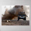 Buscar vehículos militares posters Combate