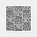 Buscar cráneo blanco y negro servilletas General y unisex