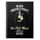 Buscar guitarra acústica cuadernos Músico