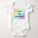 Buscar madres gay bebe ropa Dos mamás