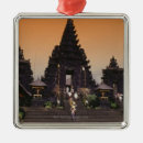 Buscar indonesia adornos Arquitectura