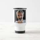 Buscar cincuenta tazas Para él