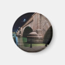 Buscar alcantarilla imanes Para todos