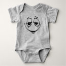 Buscar emoticono bebe ropa Feliz