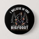 Buscar pie de bigfoot chapas Divertido