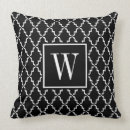 Buscar quatrefoil blanco y negro cojines Enrejado