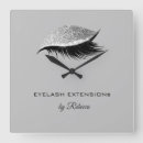 Buscar pestañas relojes de pared Purpurina