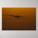 Buscar vehículos militares posters Uav