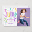 Buscar el saltar invitaciones Chica