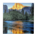 Buscar bóveda azulejos Parque nacional de yosemite