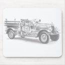Buscar camión del vintage alfombrillas de raton Bombero