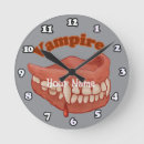 Buscar vampiro relojes de pared Fantasía