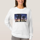 Buscar tree camisetas Atardecer