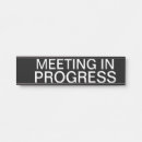 Buscar letreros puertas Negocios