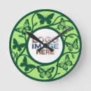 Buscar mariposa verde relojes de pared Para todos