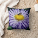 Buscar pequeñas flores cojines Para ella