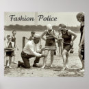 Buscar mujer policía posters General y unisex