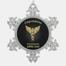 Buscar ceremonia adornos Médico