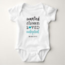 Buscar querido bebe ropa Tipografía