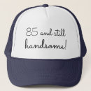Buscar aún gorras Para él