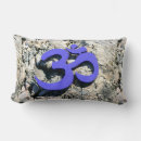 Buscar símbolo de om cojines Hindú