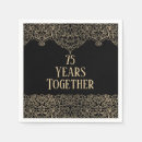 Buscar el 75 o aniversario boda servilletas Corazón