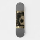 Buscar perro comp tablas de skate Foto
