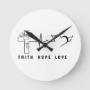 Buscar corazón blanco relojes de pared Negro y blanco