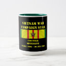 Buscar veterano de vietnam tazas Militar