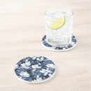 Buscar flores azules y blancas posavasos Patrón