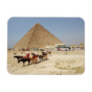 Buscar piramide imanes África