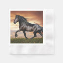 Buscar caballos negros servilletas Para todos
