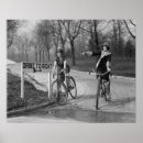 Buscar bicicleta antigua posters Blanco y negro