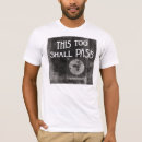 Buscar sobrio camisetas Adicción