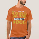 Buscar 32 años camisetas Navidades
