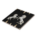 Buscar caballos negros azulejos General y unisex