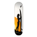 Buscar persona que practica surf tablas de skate Puesta del sol