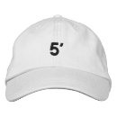 Buscar 5 bordadas gorras En blanco