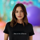 Buscar diferentes camisetas Para ella