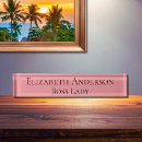 Buscar divertido placas de nombre Para ella